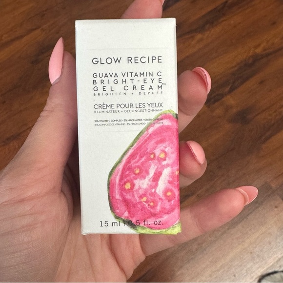 Glow Recipe Guava Vitamin C Bright Eye Gel Cream - Picture 2 of 9